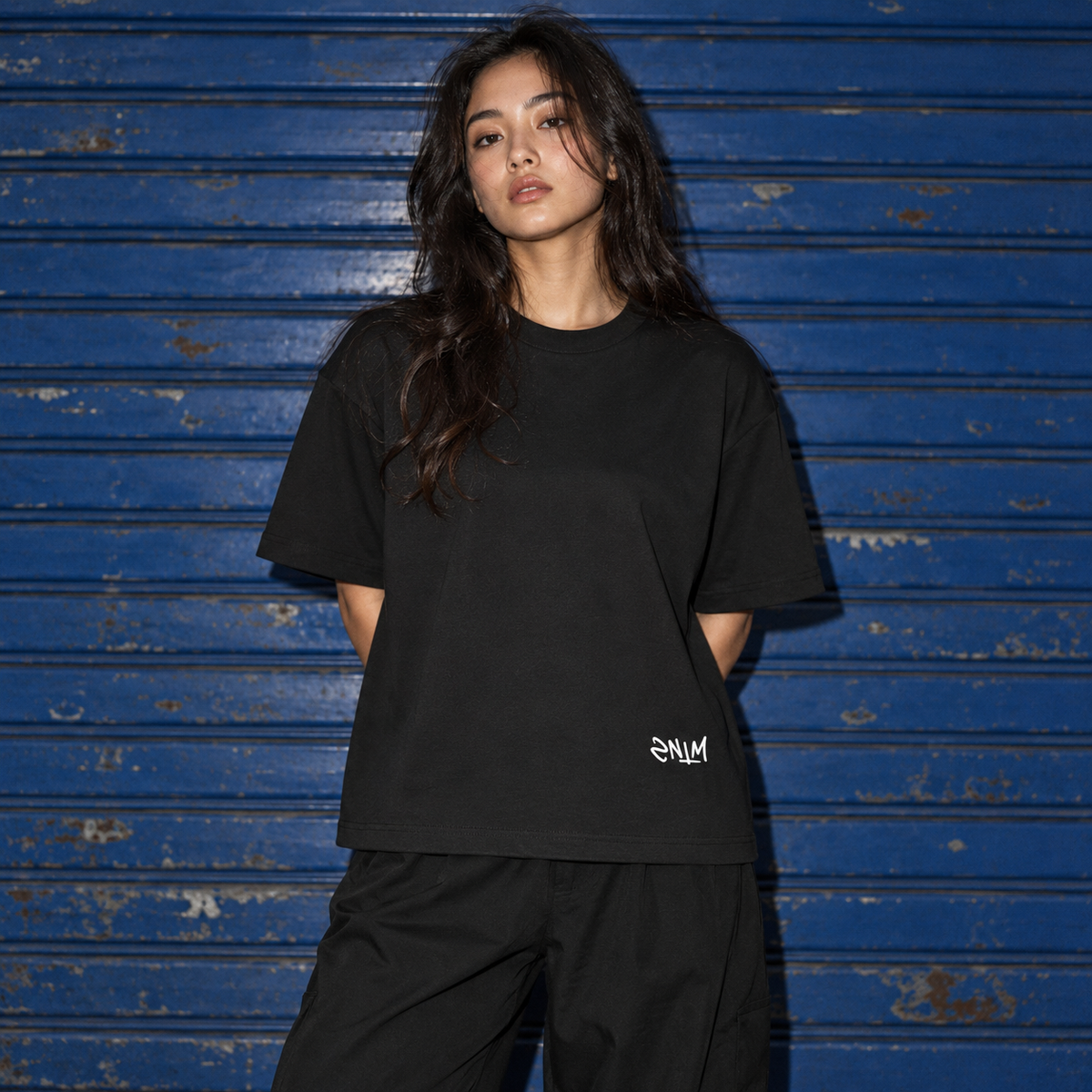 SNTM ORNAMENT TEE